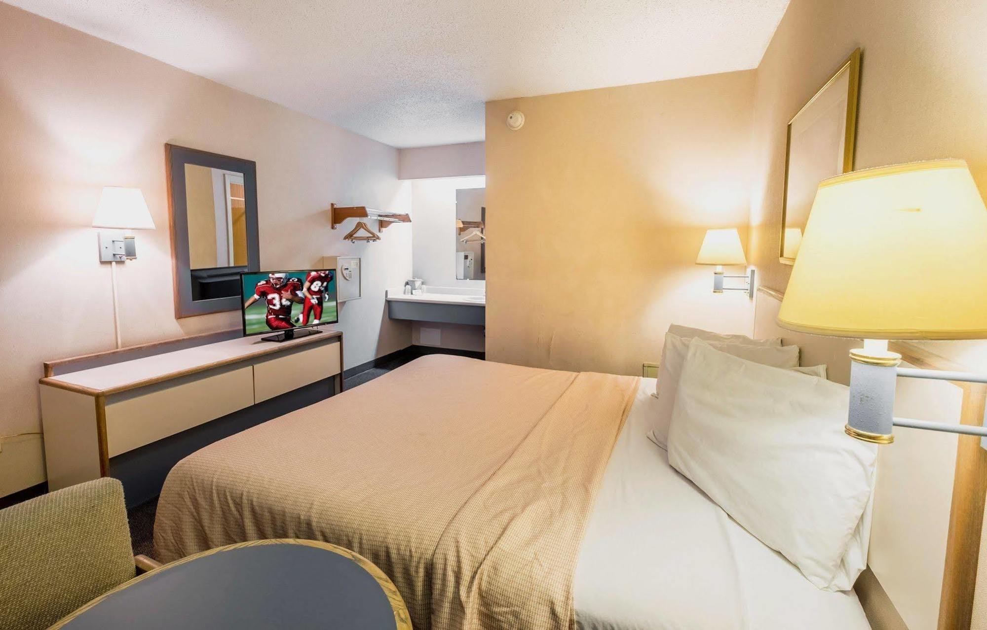 Red Roof Inn Indianapolis South Екстериор снимка